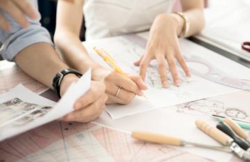 Door-to-door customization service